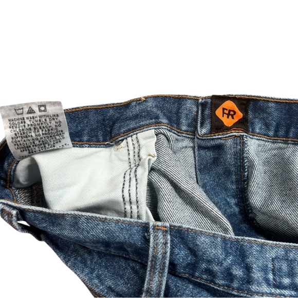 WRANGLER FIRE RESISTANT RIGGS WORKWEAR MEN’S JEANS. BLUE. SIZE 38x30. PRE-OWNED - Picture 7 of 11